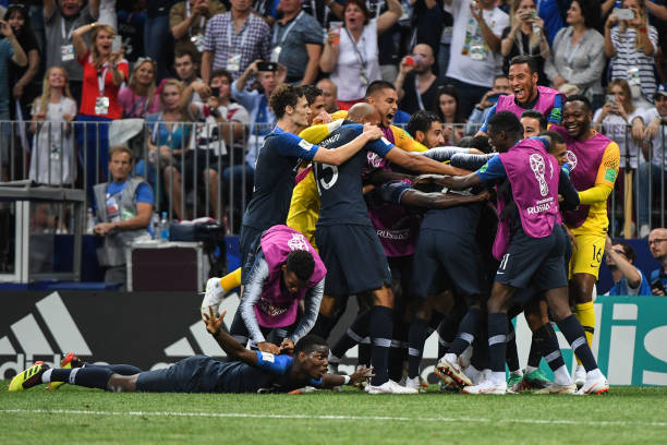 曼城则是在 曼城则是在