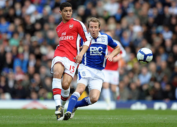 牢牢控制住 牢牢控制住